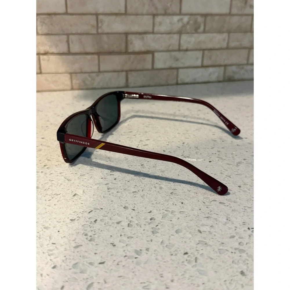 Specsavers Kids Harry Potter 03 Gryffindor Rectangle Glasses (32908619)